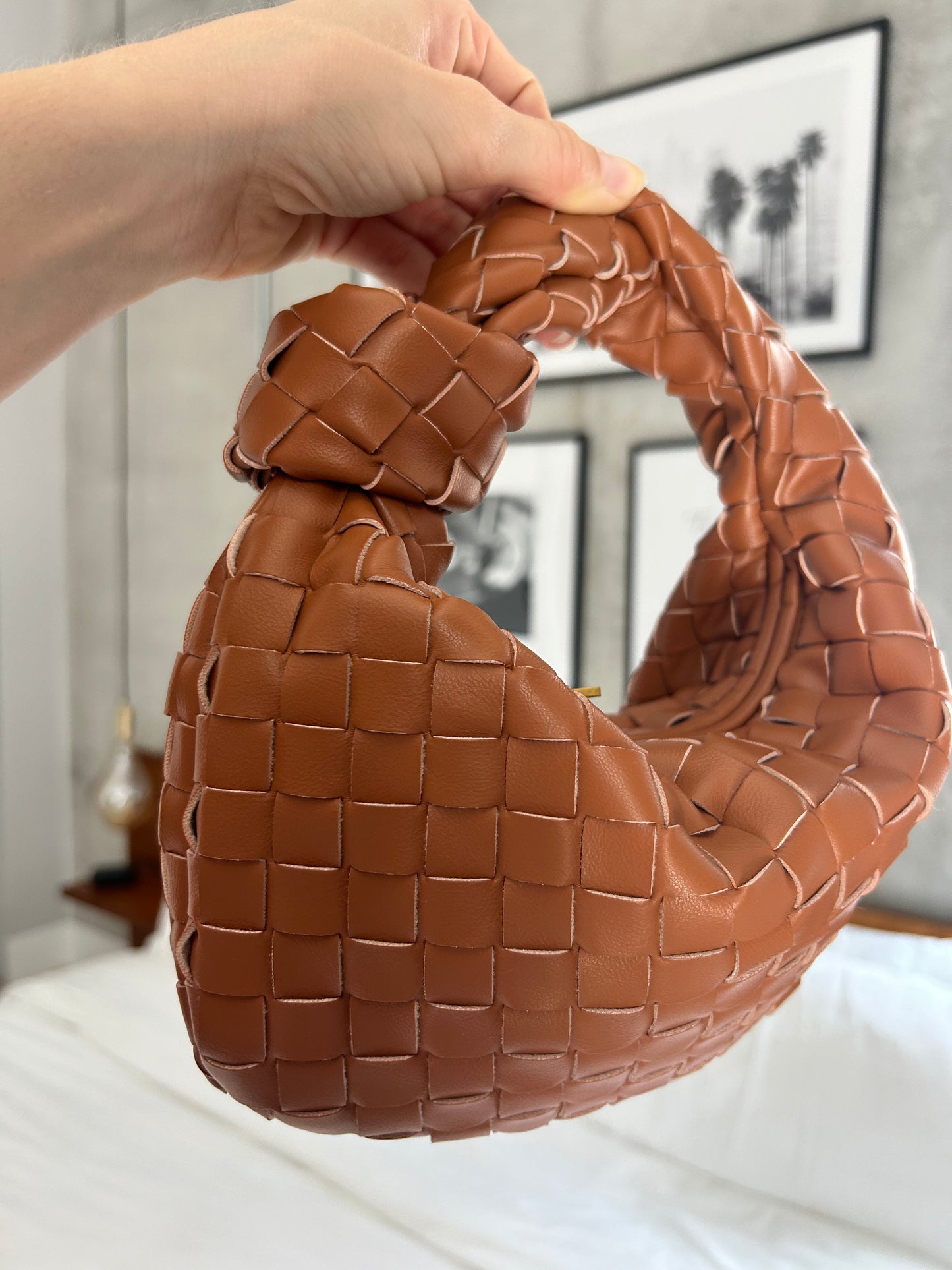 Gift for Girlfriend Woven vegan leather Bag with Knot Leather Purse Everyday Women Bag Trendy Oversized Shoulder Clutch Vegan Leather Large Hobo Bag pattybofficial luxury lifestyle store for women designer dupe bag knoten tasche chic gewebte tasche