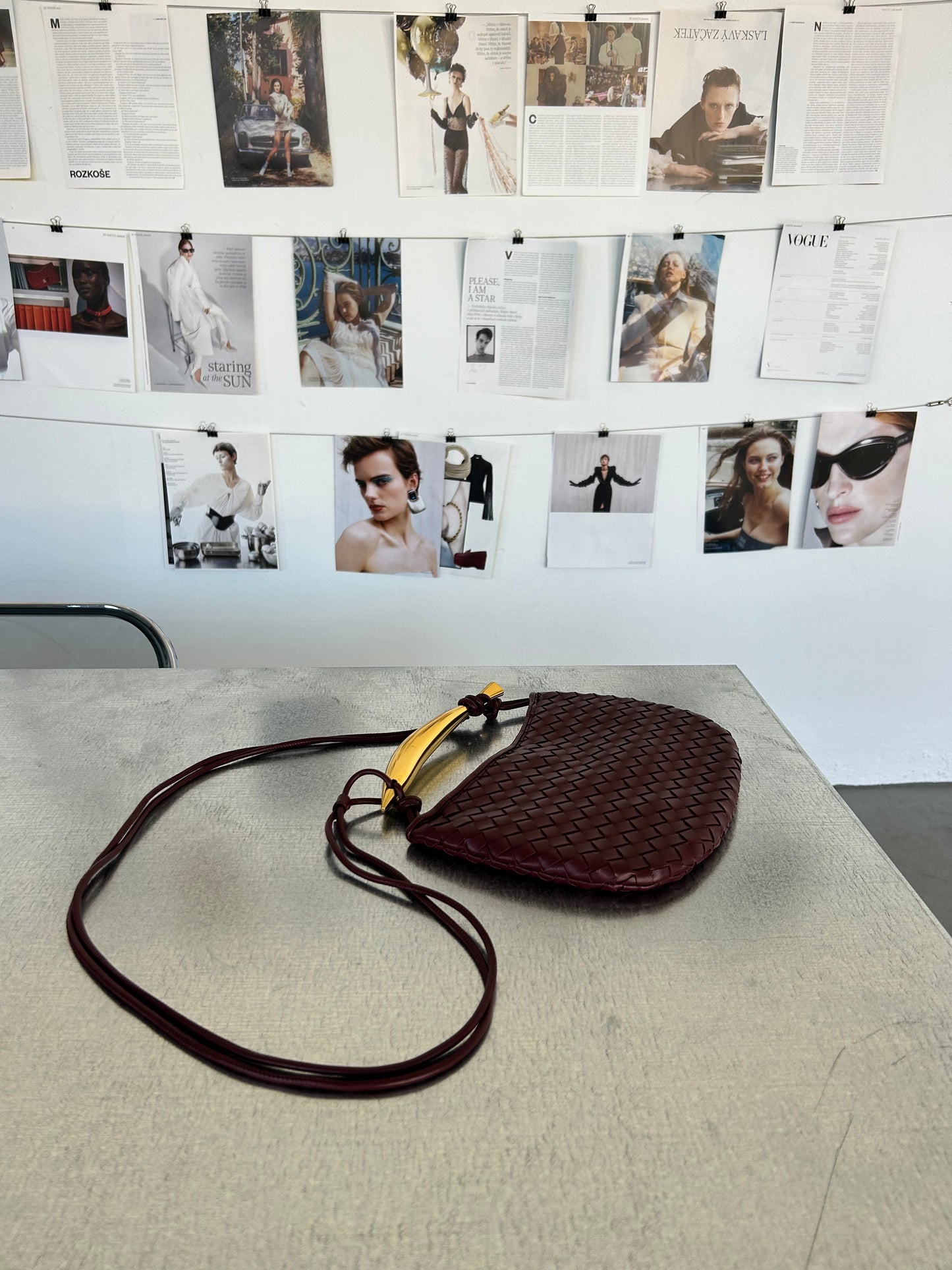 Timeless, soft, and effortlessly chic – this black woven hobo handbag is the ultimate blend of function and fashion. Crafted from high-quality vegan leather, it features a delicately woven texture and a slouchy, relaxed shape that molds to your lifestyle.

Whether you're heading to a casual brunch, the office, or running errands, this bag adapts with ease. Its soft structure and comfortable handle make it a pleasure to carry all day long.