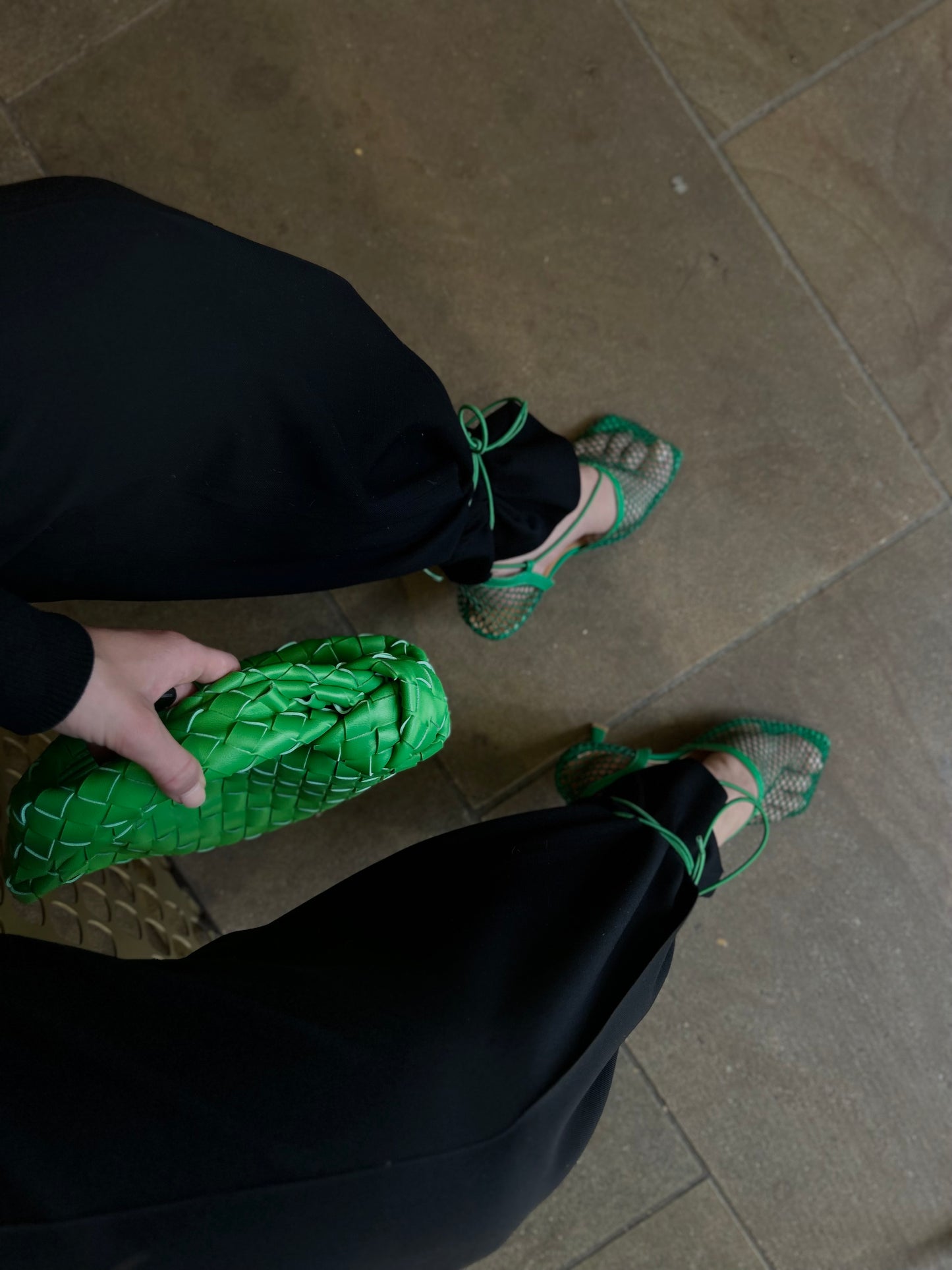 Flashy Green Braid Clutch for Summer Party Lovers