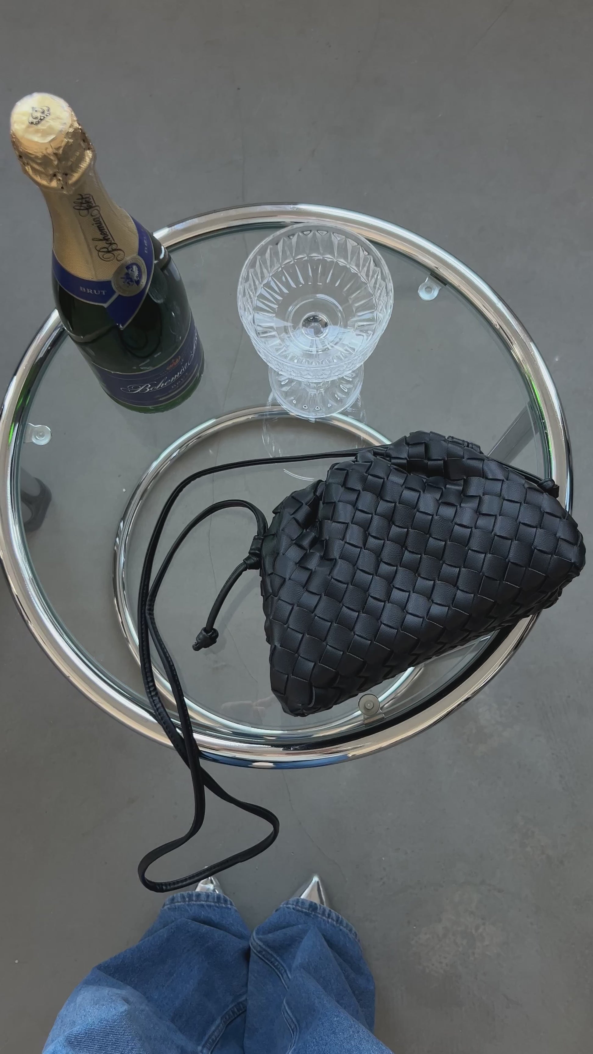 Shoulder Hobo Bag for Women Braid Bag Trendy Woven Knot Purse for Everyday Leather Handbag Popular Design Bags Perfect Gift for Girlfriend Red Hobo Vegan Leather Designer Inspired Bolsa Dupe bag Knotten Tasche  Unique gift for her pattybofficial