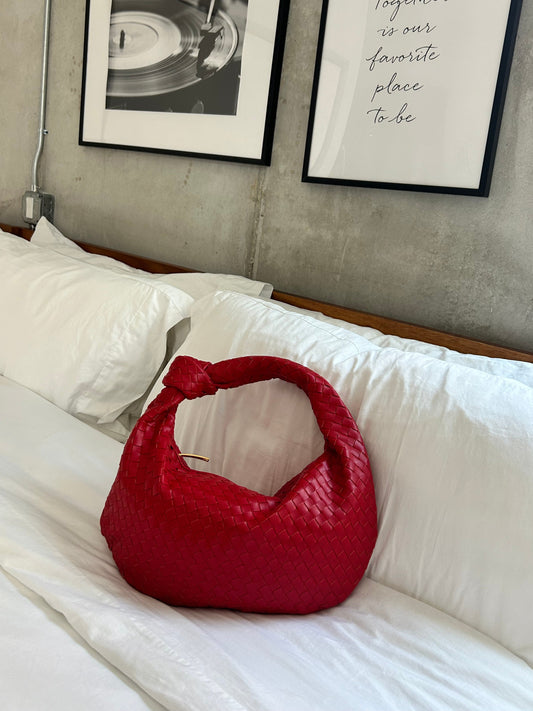 Braid Bag in Vegan Leather Woven Knot Design Purse for Stylish Women Best Seller Fashion Statement Handbag with Top Handle Easy Carry PattyB Knoten Tasche Designer Inspired Dupe Ideal Birthday gift for Mom or Girlfriend Gewebte tasche vegan leather braid bag