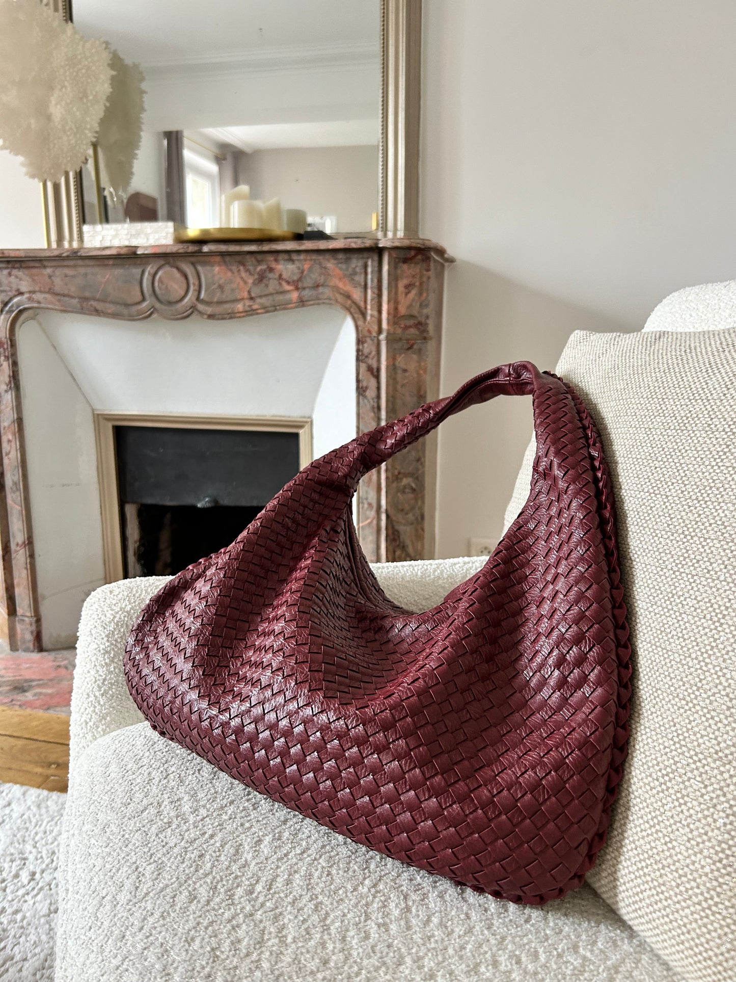 stylish work bag for women,burgundy leather hobo purse for women minimalist handbag ideal for travelling or work - fits laptop woven knot bag knoten tasche best friend gift pattybofficial Czech fashion brand designer dupe hobo bag trendy handbag