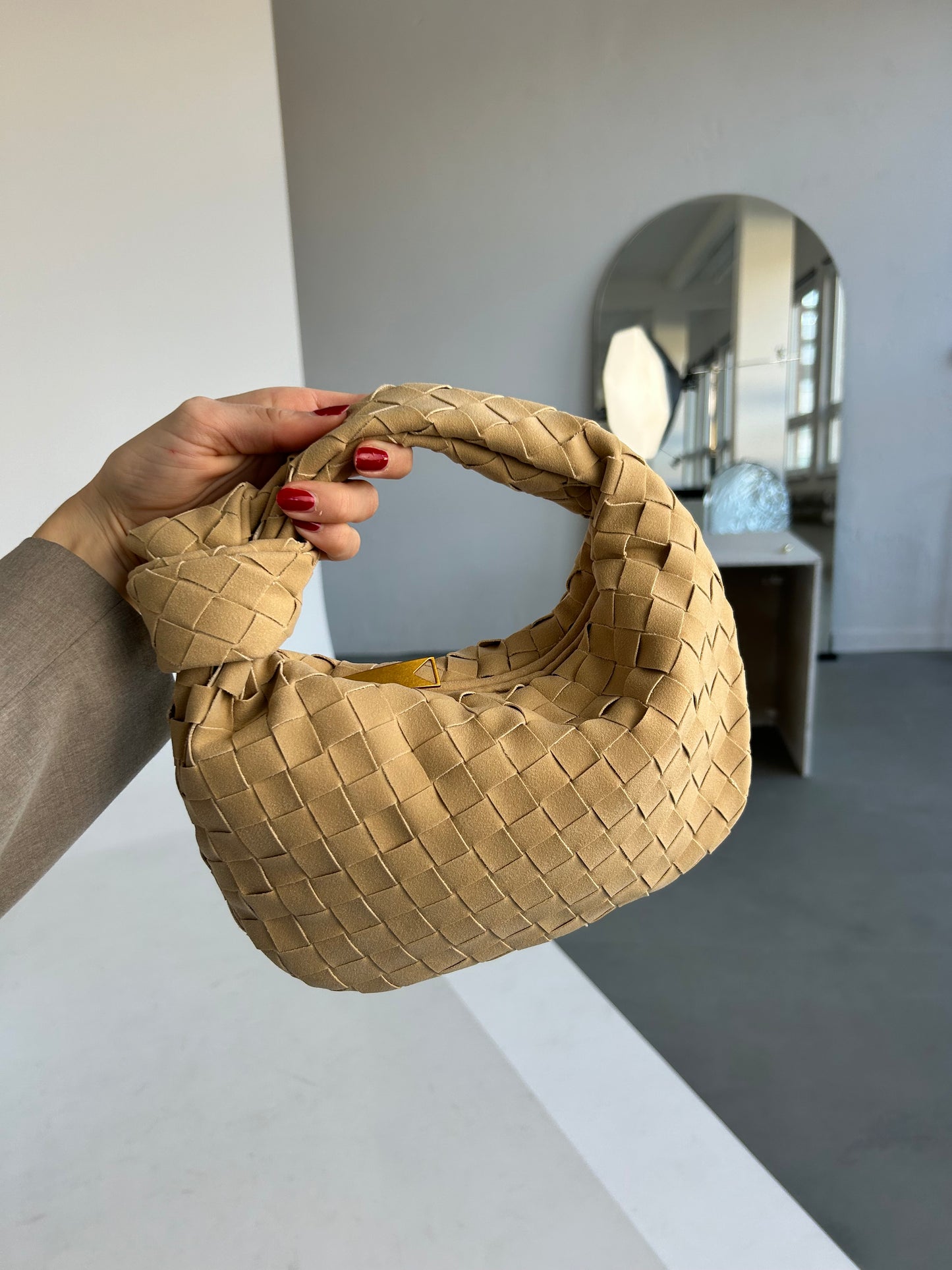 Slouchy Braid Clutch Bag with Practical Top Handle, Party Handbag for Teenage Girl, Luxury Woven Design Purse for Everyday Use, Gift for Her